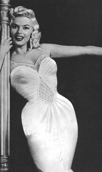 Jayne Mansfield - Posing