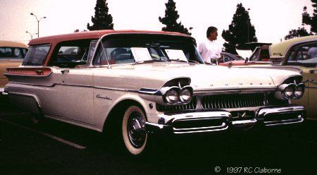1957 MERCURY COMMUTER