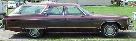 1976 OLDSMOBILE CUSTOM CRUISER
