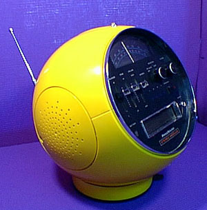 WELTRON RADIO- UND KASSETTENGER&AUML;T