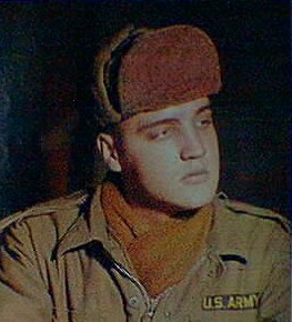 Elvis Presley - mit M�tze